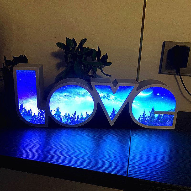 Vivolux | Moderne Art Deco wasserdichte PS LOVE Buchstaben LED Tischlampe für das Schlafzimmer