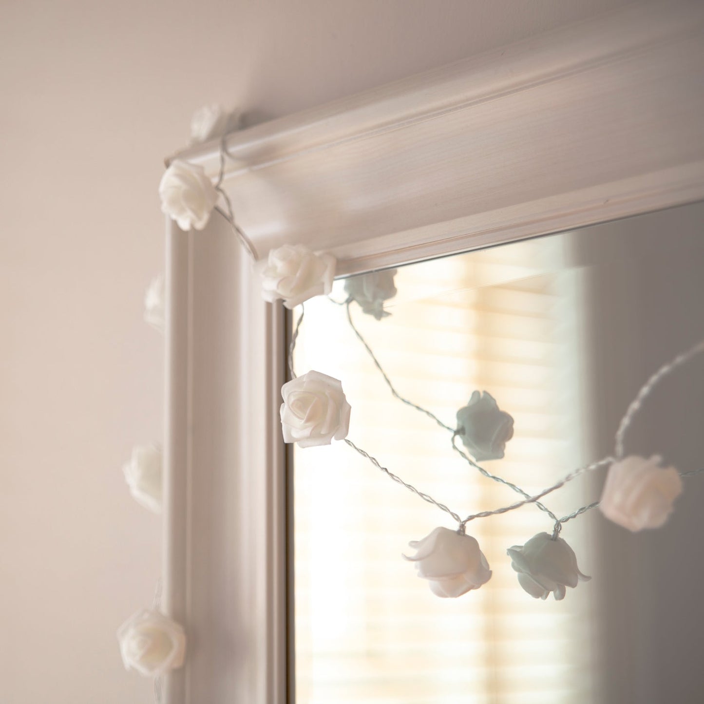 Vivolux | 30er LED Rosen Lichterkette  warmweiß