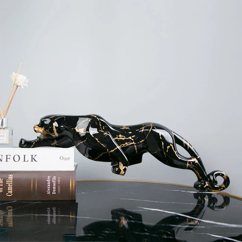 Vivolux | Eleganter Jaguar Steinbildhauer