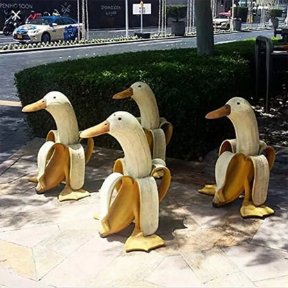 Vivolux | Bananen-Enten-Skulptur | Verspielte Gartendekoration!