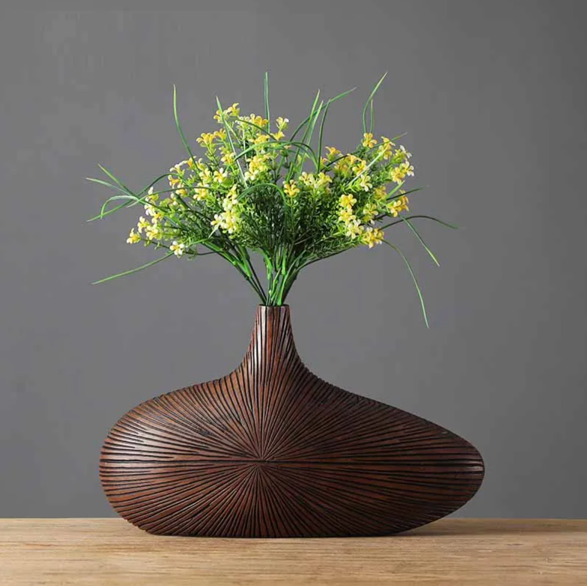 Vivolux | ClayAura Sahara Skulpturierte Vase | Handgefertigt | Moderne Deko für Zuhause | Elegantes Design