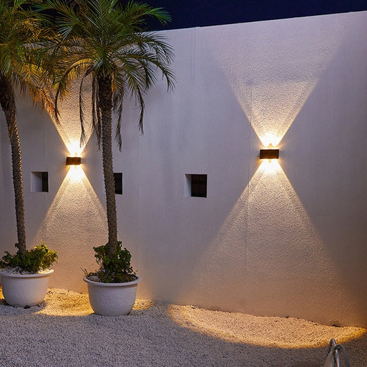 Vivolux | Solar LED Auf/Ab Außenwandleuchte Wasserdicht