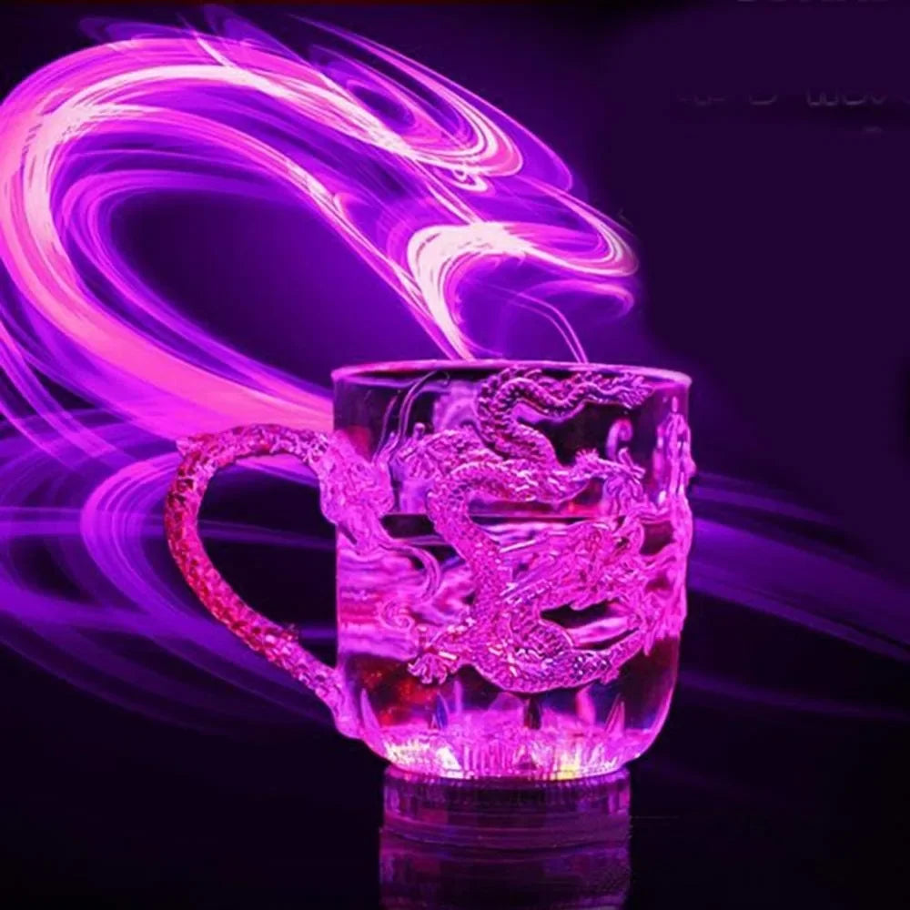 Vivolux | 1 Stück Farbwechsel Leuchtende LED Drachen Tasse Wasser Aktiviert Lichter Bier Kaffee Milch Tee Wein Whiskey Bar Becher Reise Kreatives Geschenk
