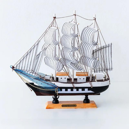 Vivolux | Royaleva Nordic Holz Segelboot Skulptur - LED beleuchtetes Dekorstück, batteriebetrieben
