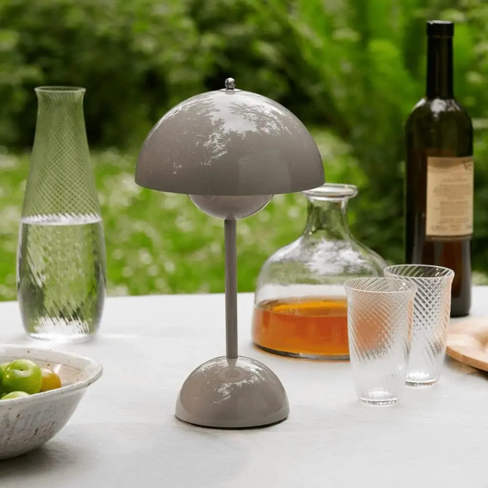 Vivolux | Lunaire - LED-Tischlampe für eine moderne Atmosphäre