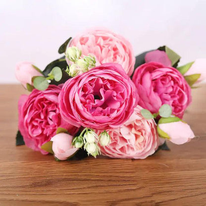 Ewige Eleganz Seiden-Peony-Arrangement