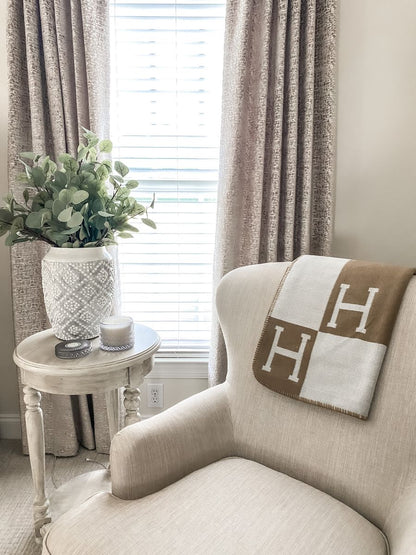 Vivolux | Exklusives goldenes Plaid aus Cashmere und Wolle