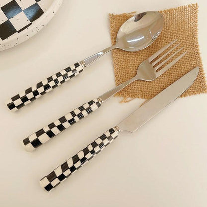 Vivolux | RetroChef – Stilvolles Edelstahl Besteck mit Schachbrettmuster