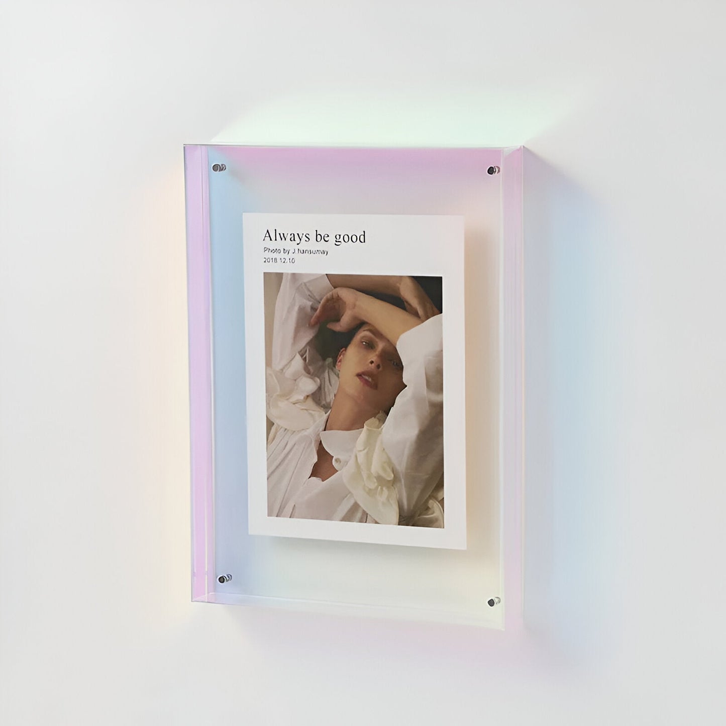 Vivolux | Farbiger transparenter Acrylrahmen für moderne Displays