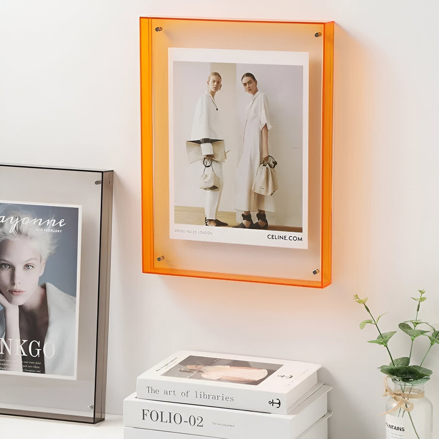 Vivolux | Farbiger transparenter Acrylrahmen für moderne Displays