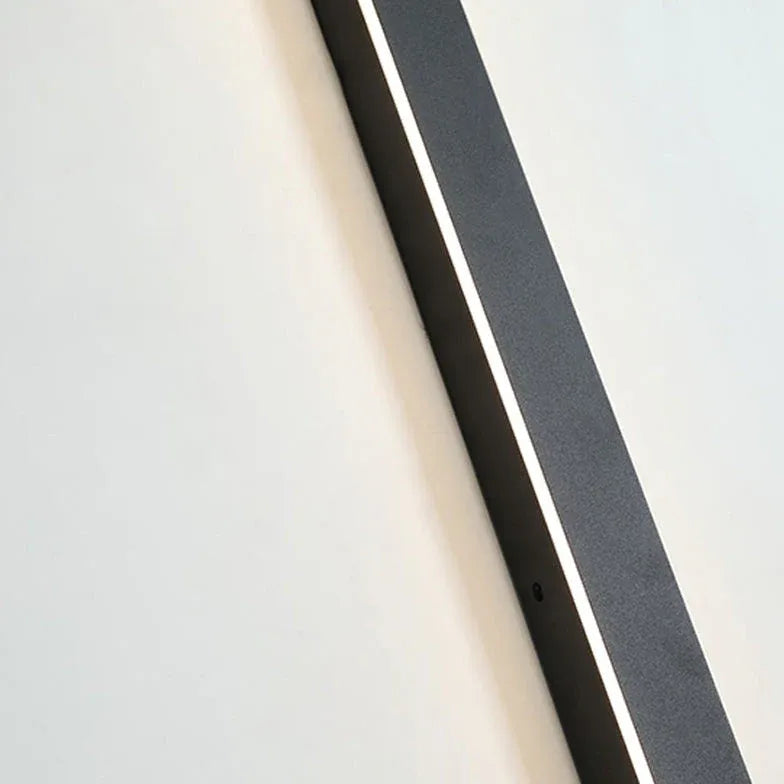 Vivolux | Lineare schwarze minimalistische LED-Außenwandleuchte