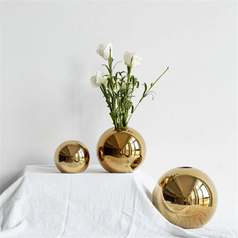 Vivolux | Goldene Kugelvase