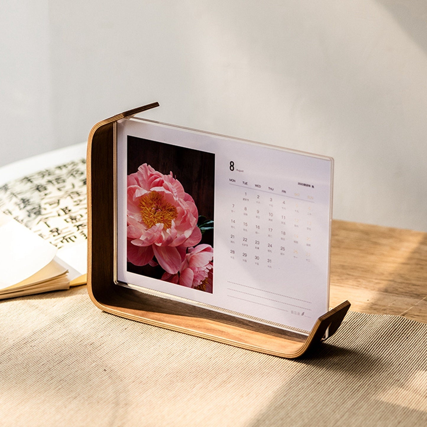 Moderne Handgefertigte Bilderrahmen aus Holz