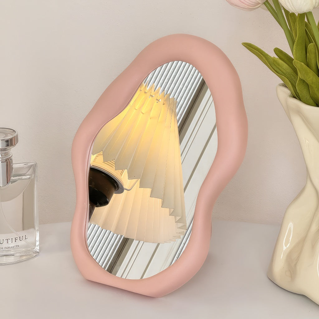 Vivolux | Irregulärer Blob Schminkspiegel