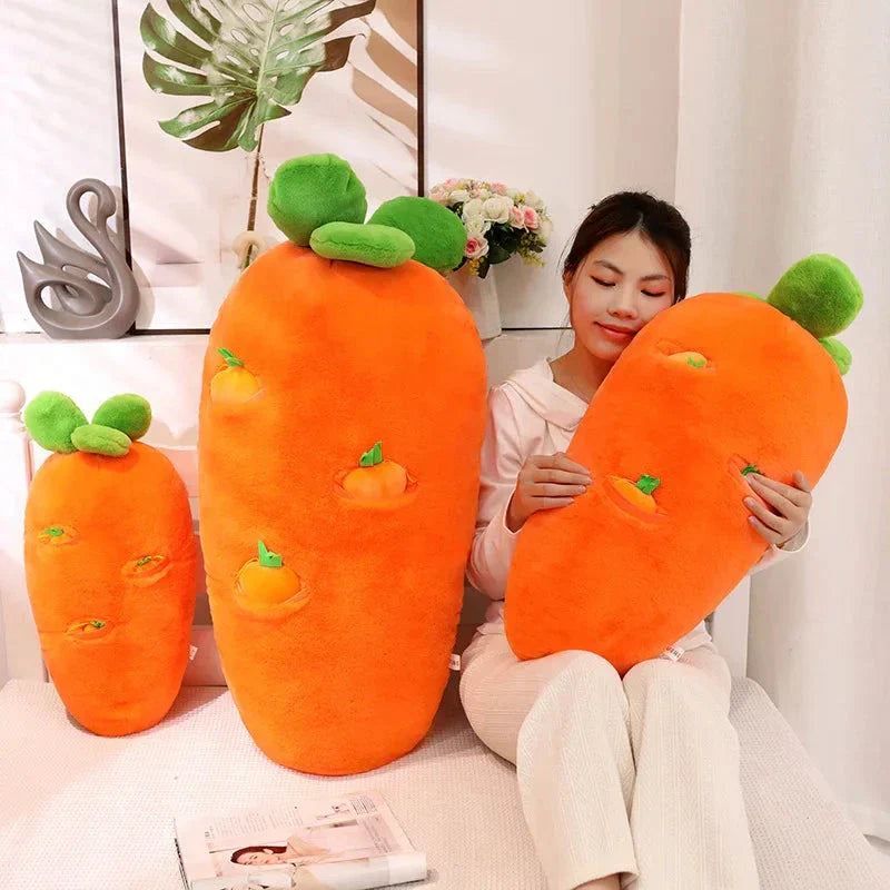 Vivolux | Flauschige Karotten-Plüschfigur mit Mini-Hängemöhren