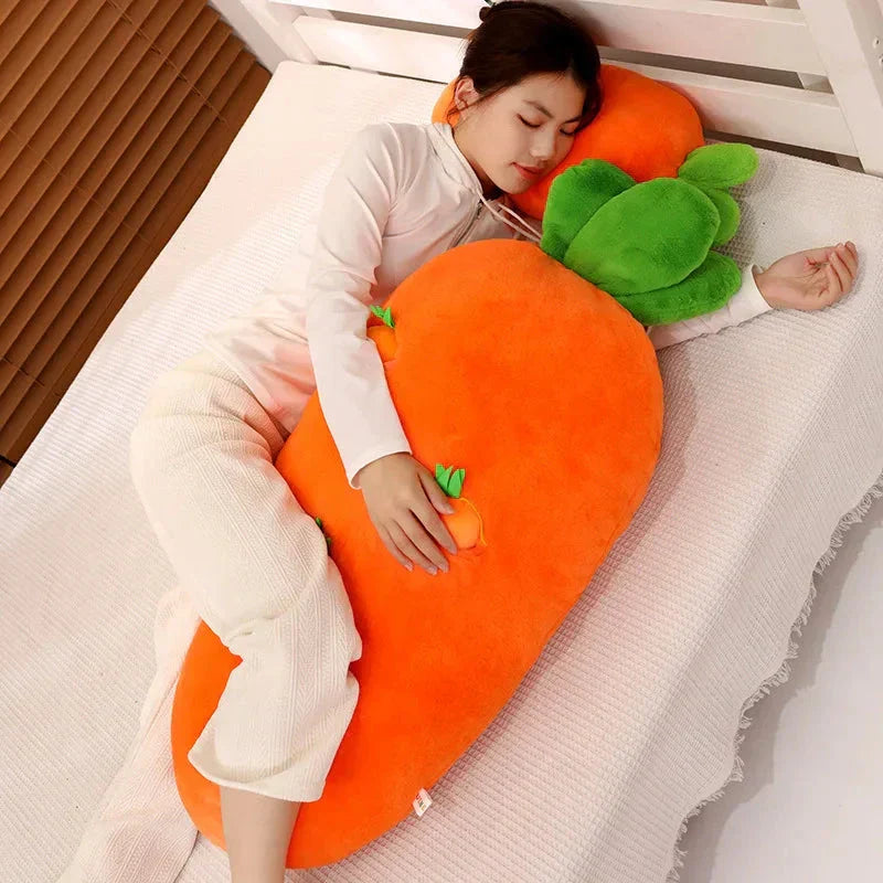 Vivolux | Flauschige Karotten-Plüschfigur mit Mini-Hängemöhren