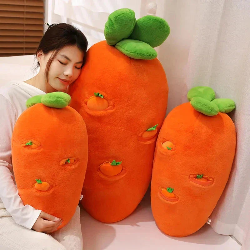 Vivolux | Flauschige Karotten-Plüschfigur mit Mini-Hängemöhren