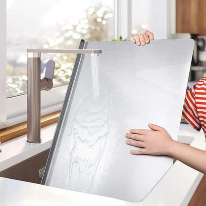 Vivolux | Hochwertiges Schneidebrett aus Edelstahl mit Rand – ideal für hausgemachte Pizza, Gebäck und mehr!