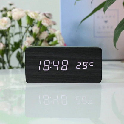 Vivolux | Minimalistische LED-Uhr | Holz