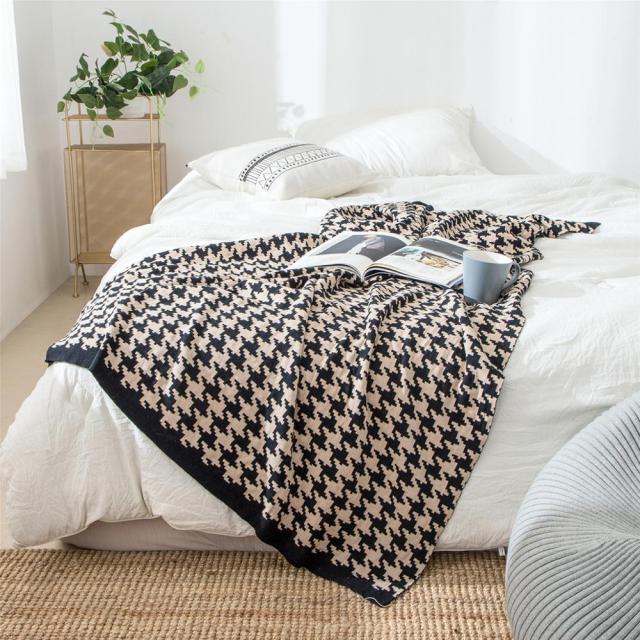 Vivolux | PlaidLuxe Houndstooth Kuscheldecke | Kariertes Design | Weich & Gemütlich | Verschiedene Größen