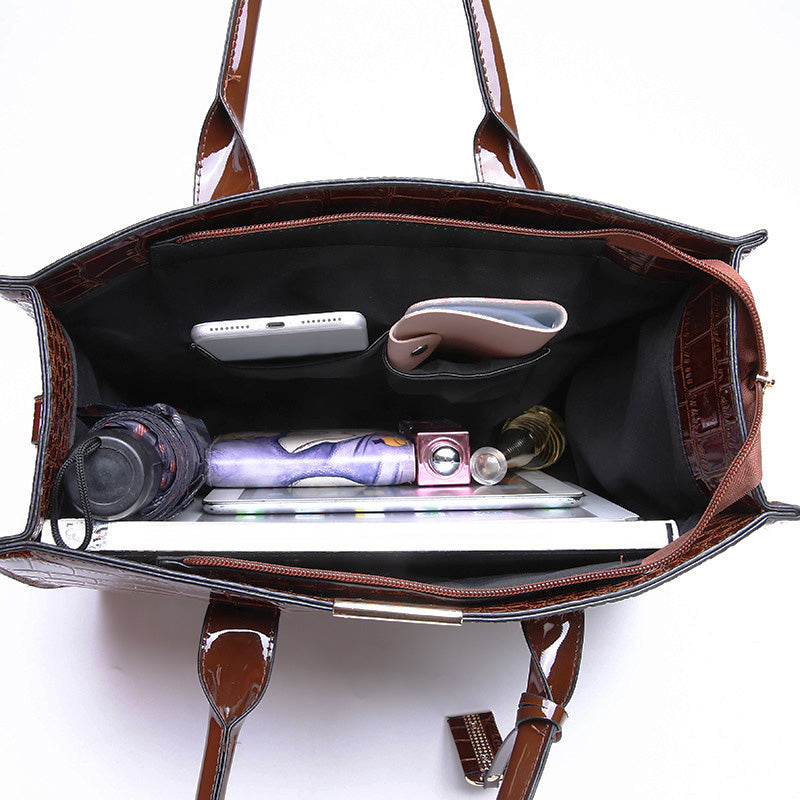 Vivolux | Tasche mit Krokodilprägung.