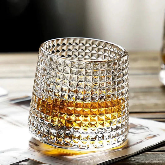 Vivolux | Strukturiertes Whiskyglas mit Welleneffekt