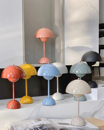 Vivolux | NordLight – LED Tischlampe skandinavisches Design, dimmbar und nachhaltig in Metall