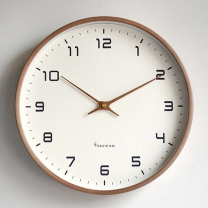 Vivolux | Minimalistische Wanduhr | Metall & Harz