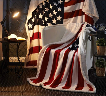 Vivolux | Flanell-Sherpa-Decke mit amerikanischer Flagge