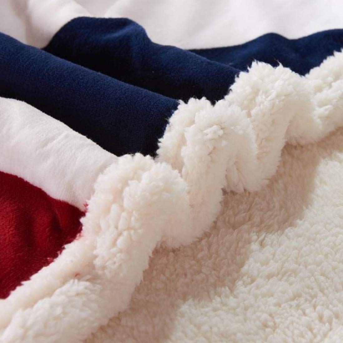 Vivolux | Flanell-Sherpa-Decke mit amerikanischer Flagge