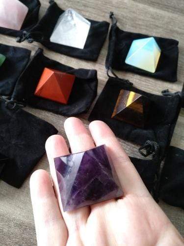 Vivolux | Kristallgemeißelter Pyramide